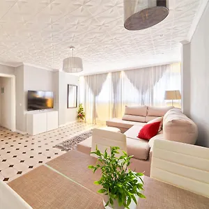 Fantastico Apartamento Junto A La Estacion Apartment